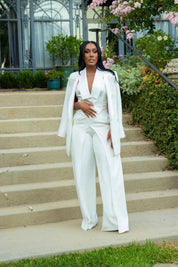 Timeless Moment White Blazer Clothing Ellaé Lisqué