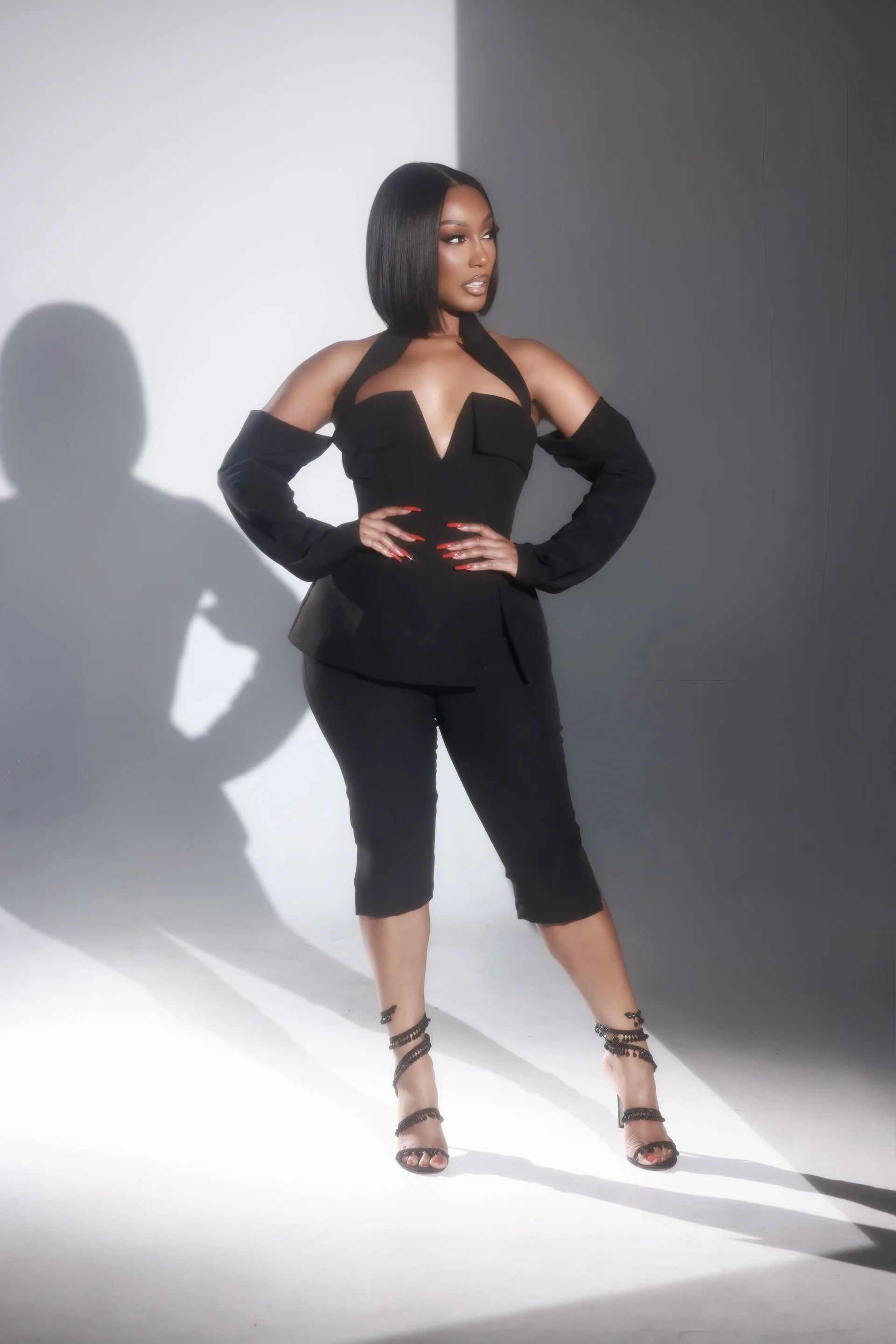 Blair Black Sleeved Capri Set Clothing Ellaé Lisqué