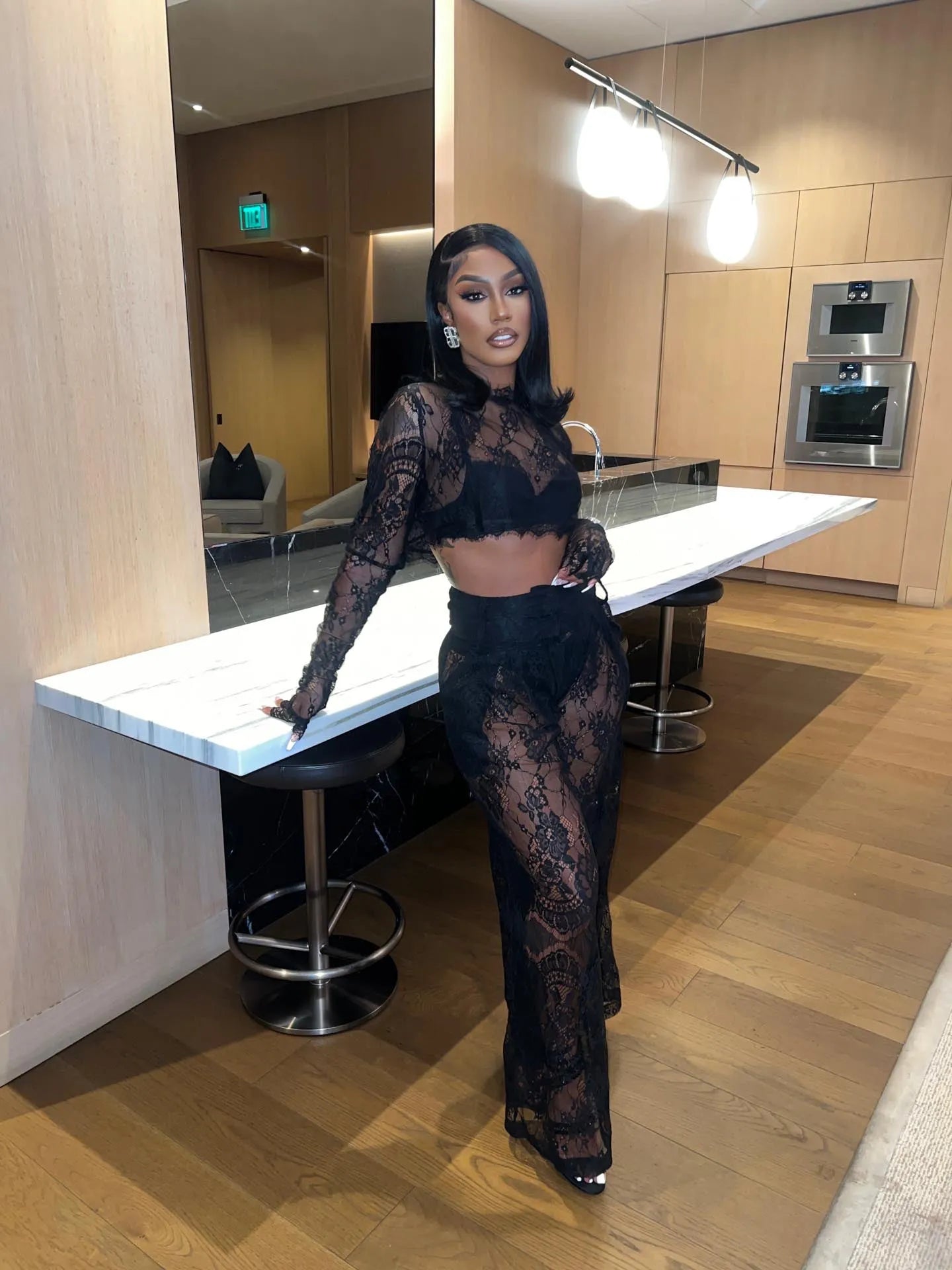 Divine Woman Black Lace Set Clothing Ellaé Lisqué