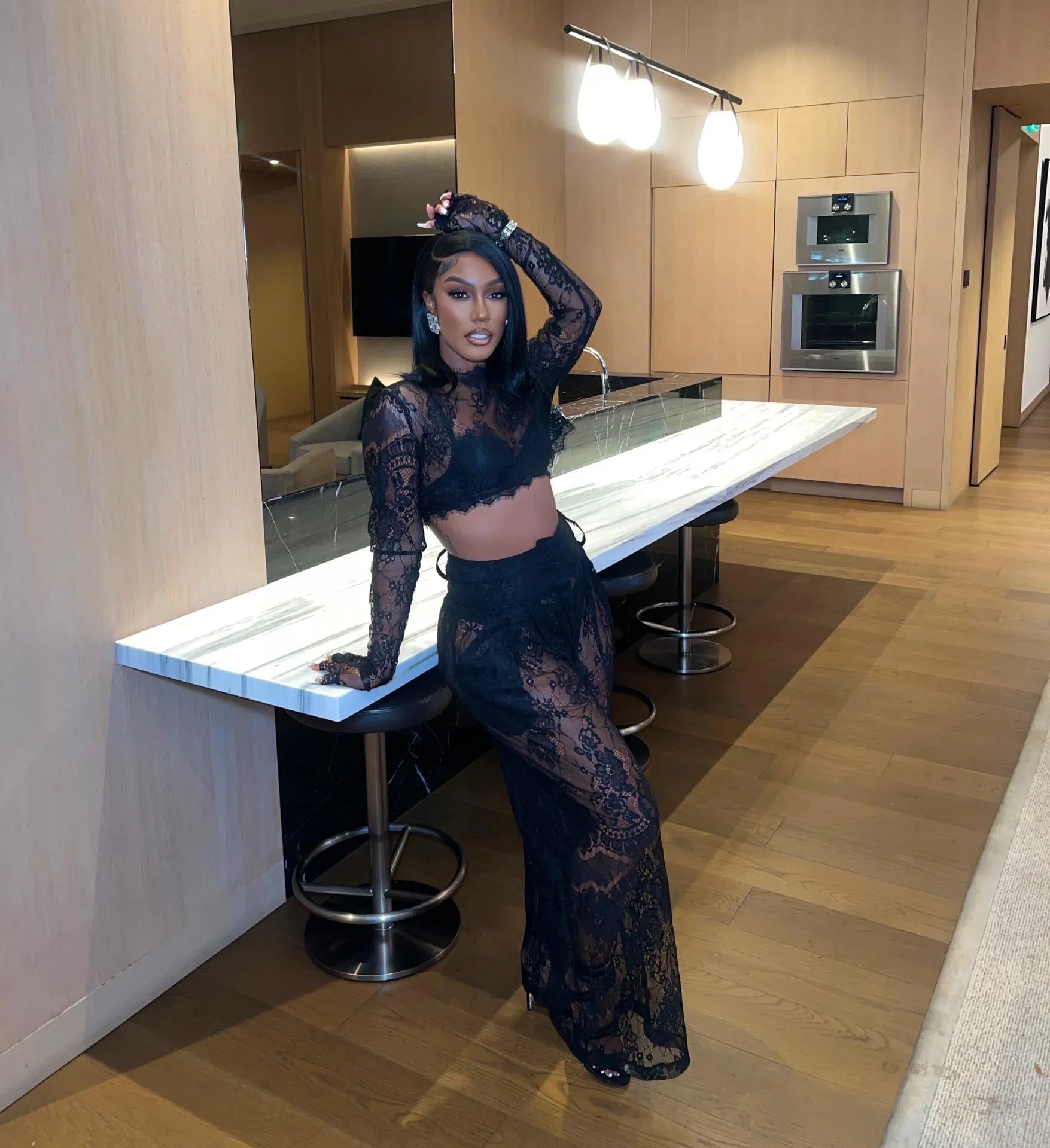 Divine Woman Black Lace Set Clothing Ellaé Lisqué