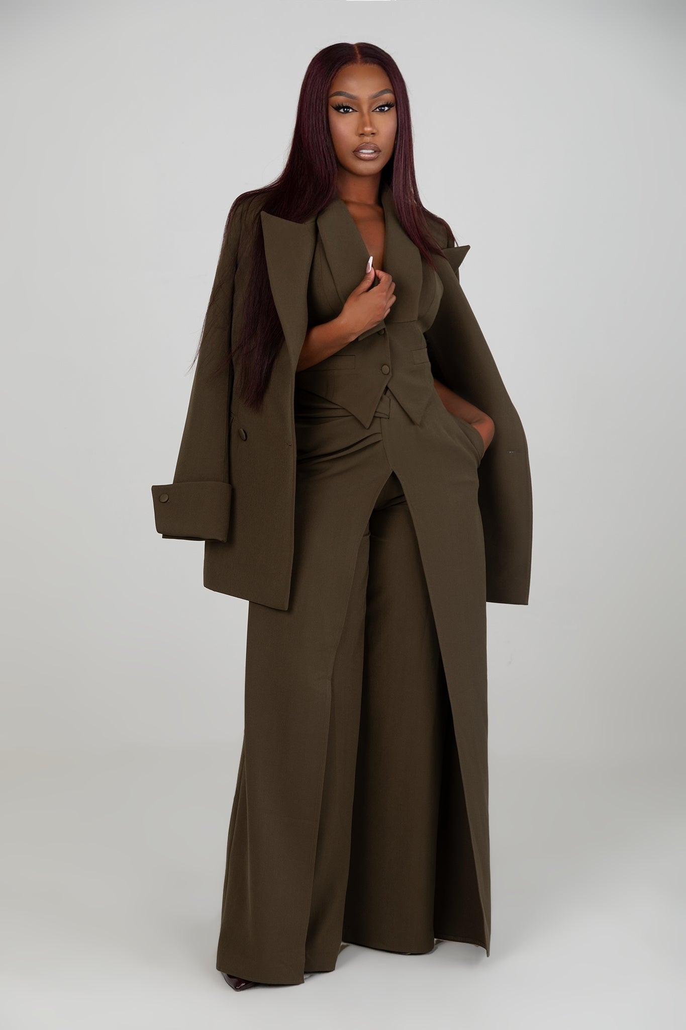 Timeless Moment Olive Blazer Clothing Ellaé Lisqué