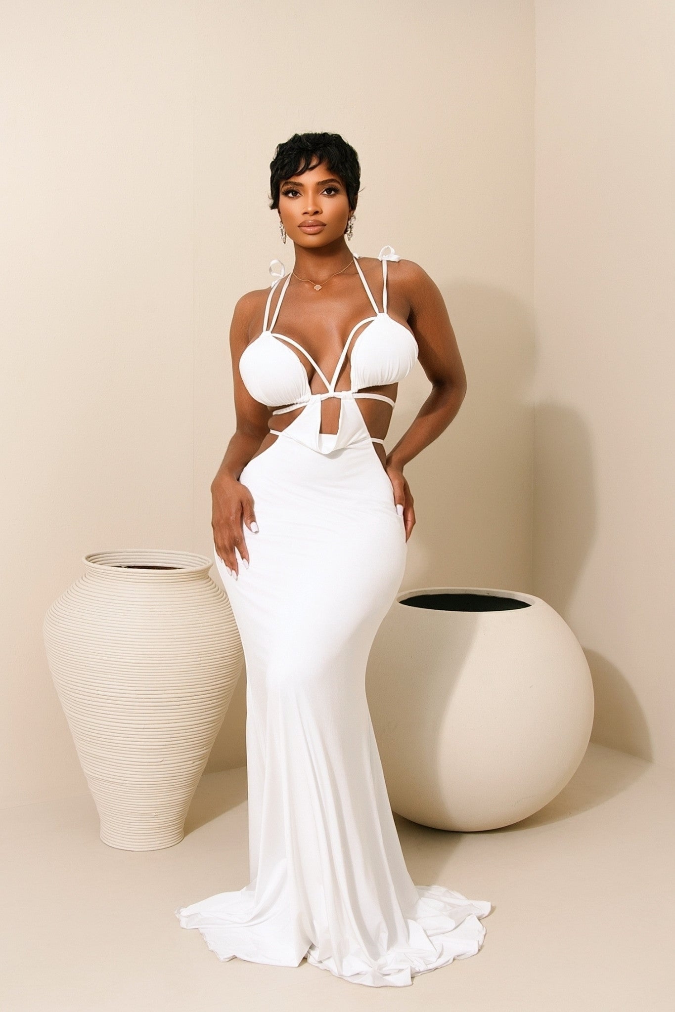 Bela White Cutout Maxi Dress L