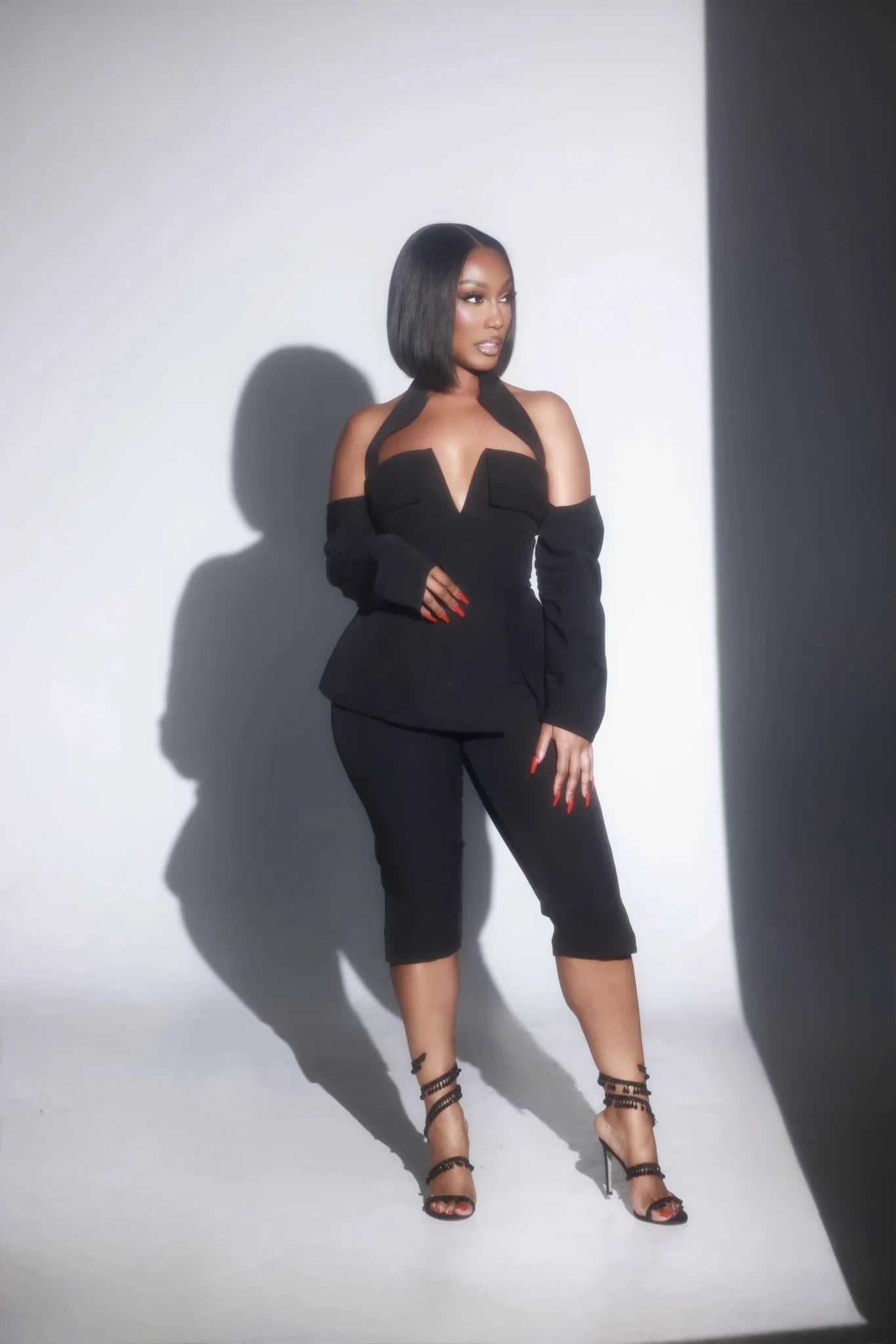 Blair Black Sleeved Capri Set Clothing Ellaé Lisqué