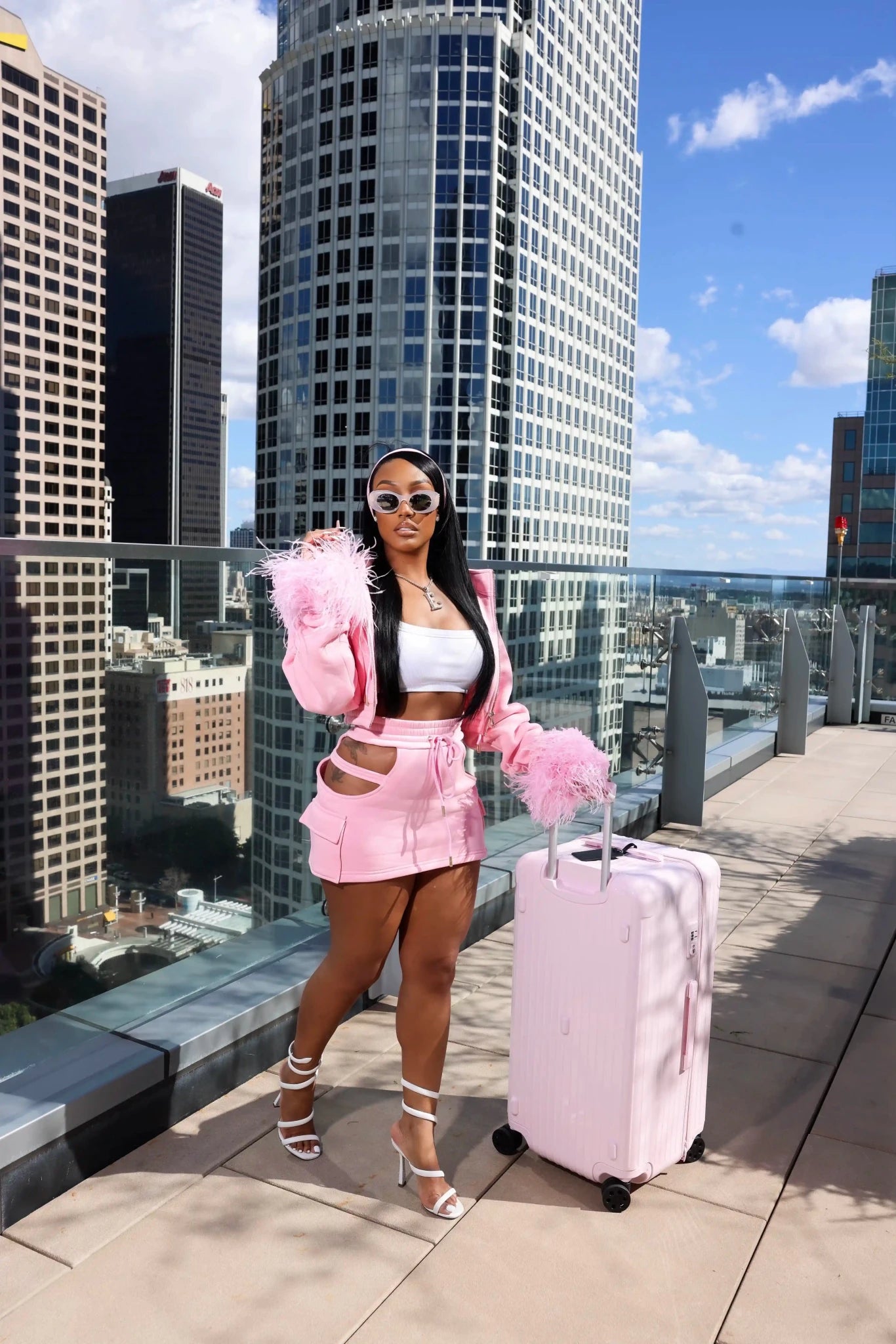 Sabrina Pink Cropped Hoodie Jacket - Ellaé Lisqué