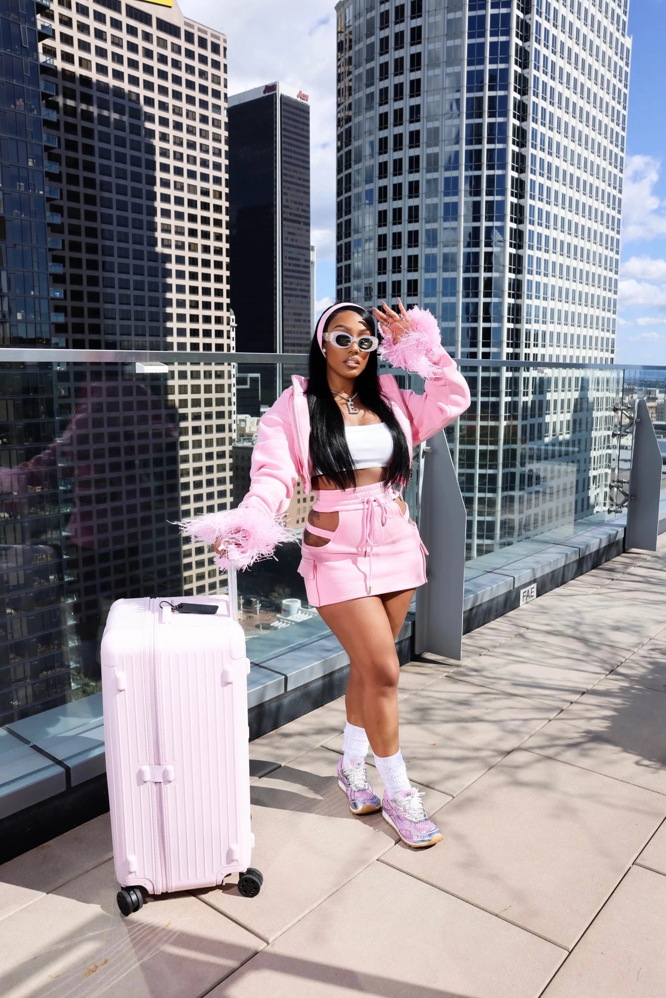 Sabrina Pink Cropped Hoodie Jacket - Ellaé Lisqué